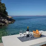 Yucca Bay Korcula