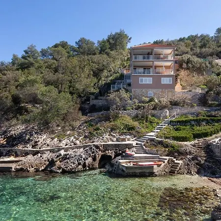 Villa Yucca Bay Korcula *