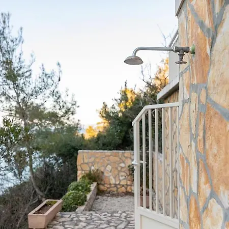 Yucca Bay Korcula Blato